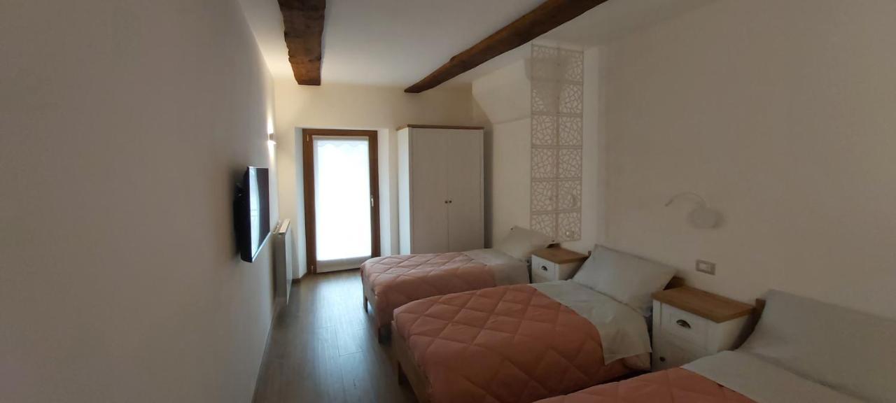 Casa Cimavilla Con Parcheggio Privato Gratuito Crevoladossola Exterior foto